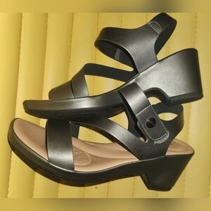 Womens Pewter Wedge Sandals Size 8